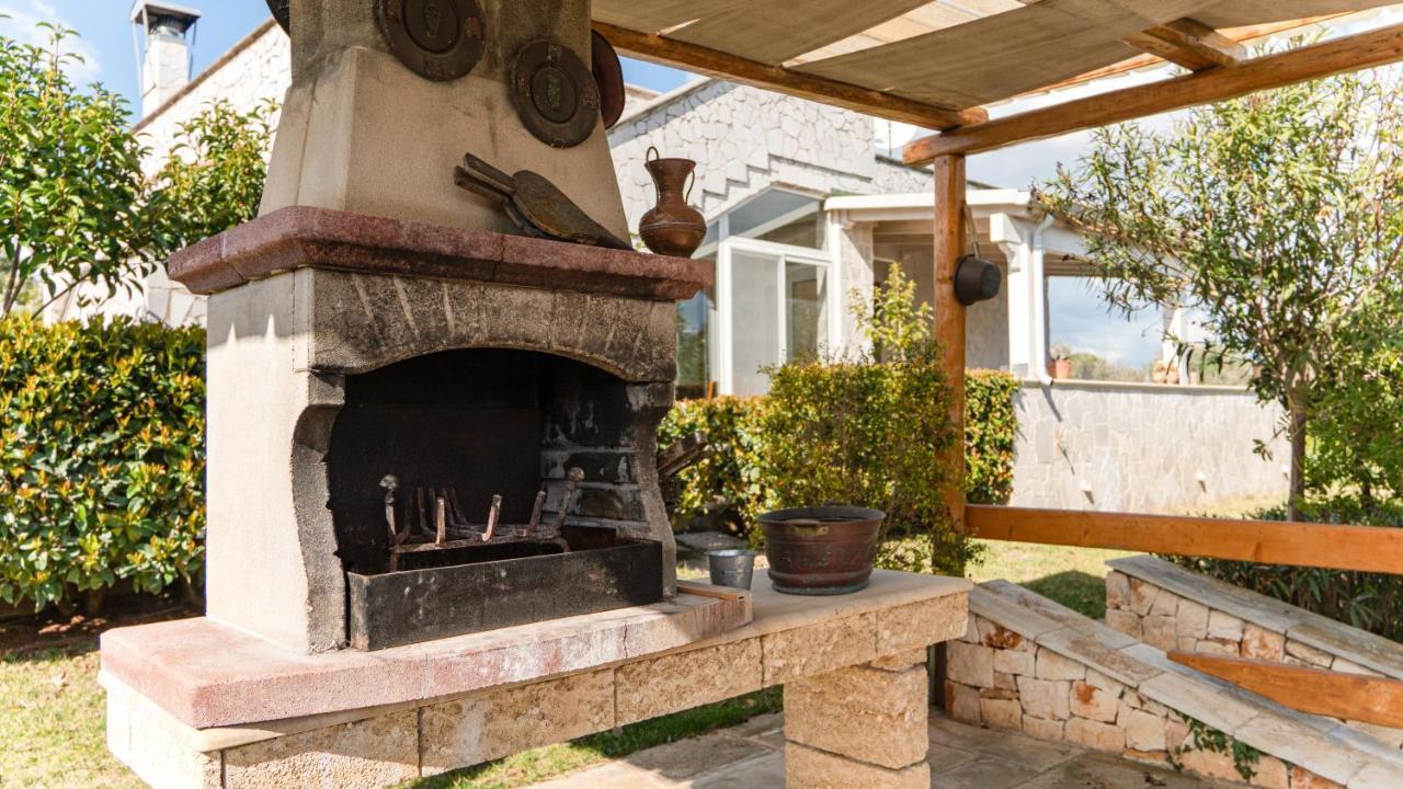 Villa Chanel Bellissima Villa Con Piscina Immersa Nella Valle D'Itria Ostuni Exterior foto