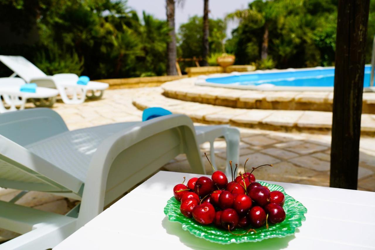 Villa Chanel Bellissima Villa Con Piscina Immersa Nella Valle D'Itria Ostuni Exterior foto